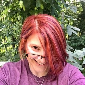 Meet your Posher, Lydia